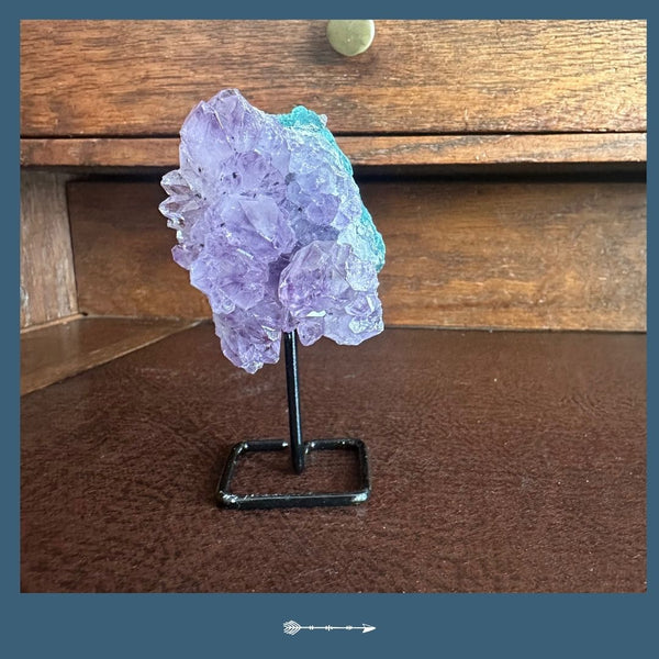 Amethyst auf Ständer - A10 | Toemba