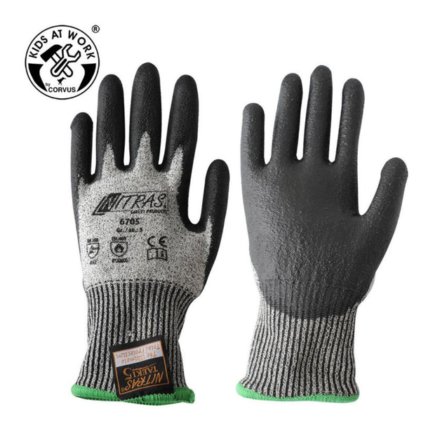 Schnittschutzhandschuhe Größe XS | Kinder bei der Arbeit